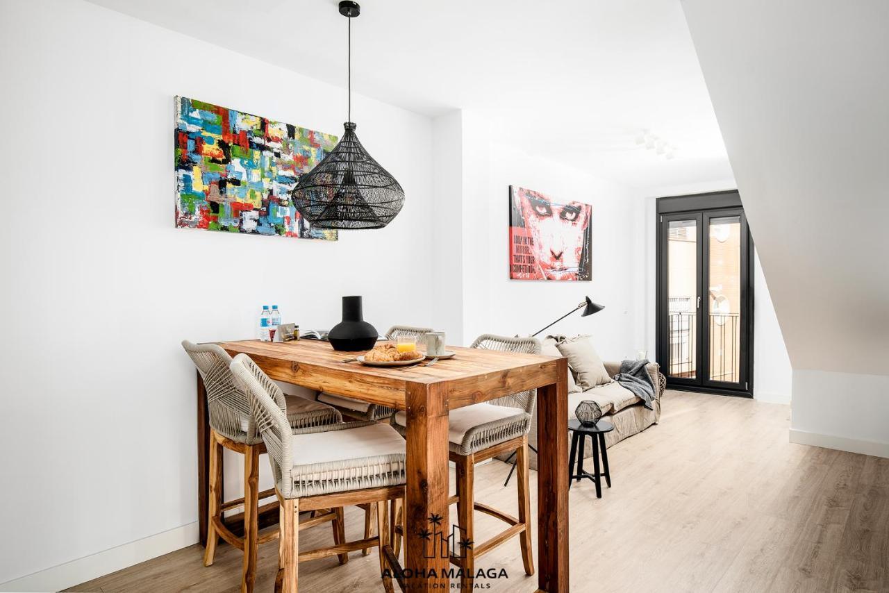 Luxury Duplex With Pool And Padel Court In Town Apartman Málaga Kültér fotó