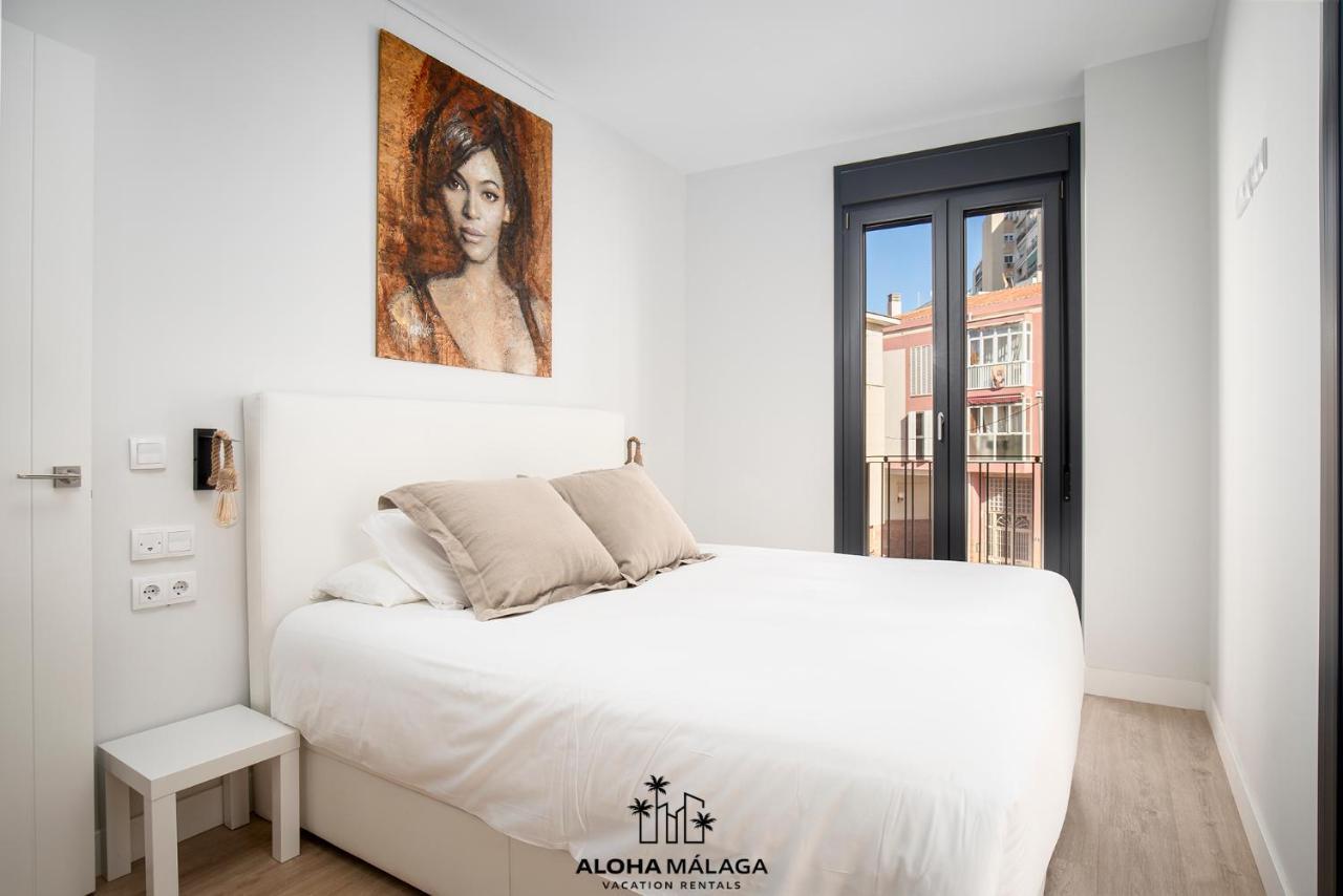 Luxury Duplex With Pool And Padel Court In Town Apartman Málaga Kültér fotó