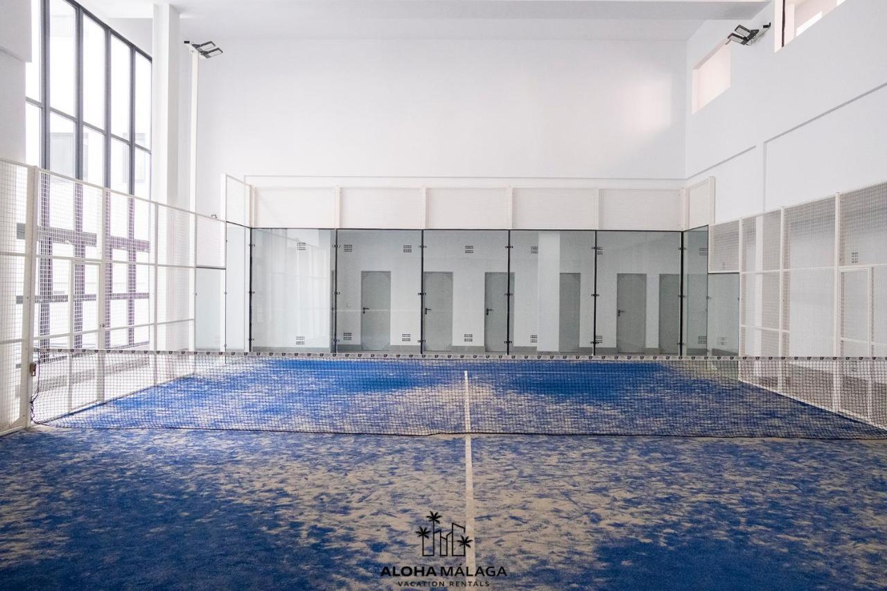 Luxury Duplex With Pool And Padel Court In Town Apartman Málaga Kültér fotó