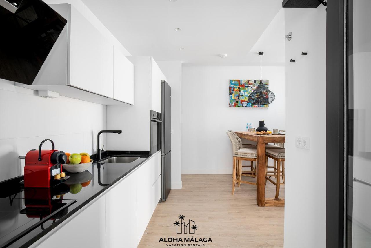 Luxury Duplex With Pool And Padel Court In Town Apartman Málaga Kültér fotó