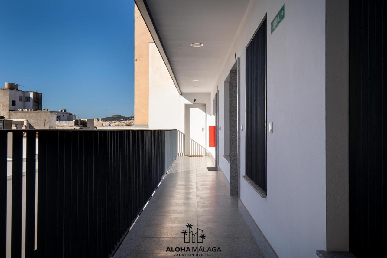Luxury Duplex With Pool And Padel Court In Town Apartman Málaga Kültér fotó