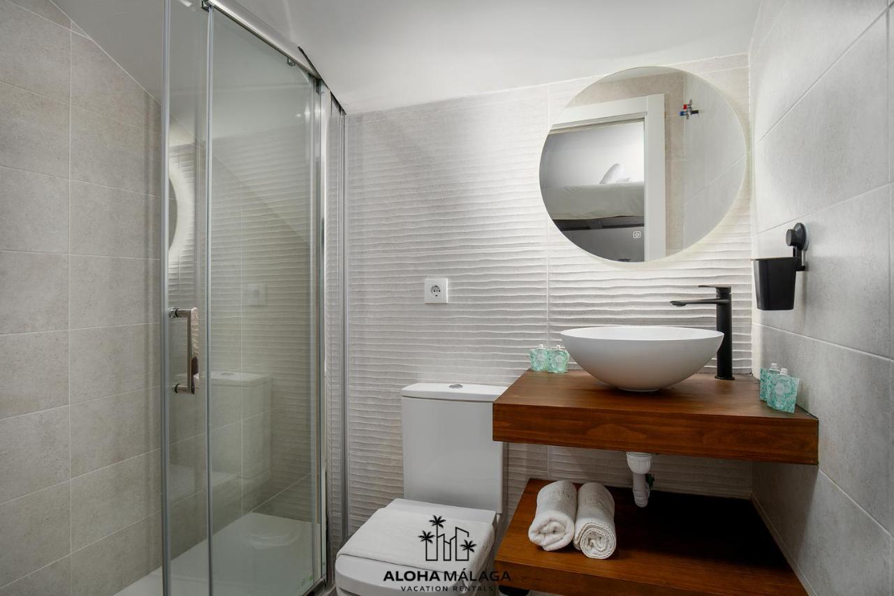 Luxury Duplex With Pool And Padel Court In Town Apartman Málaga Kültér fotó