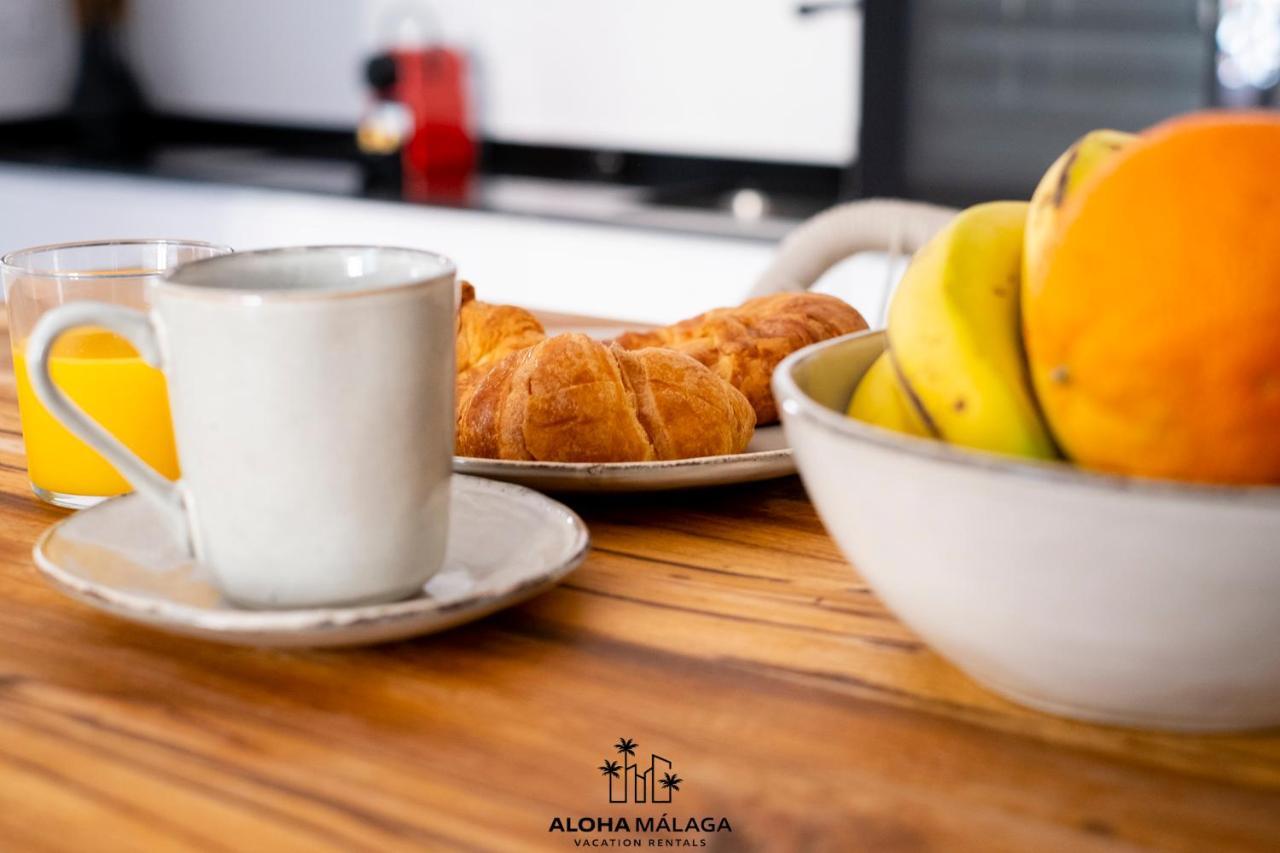 Luxury Duplex With Pool And Padel Court In Town Apartman Málaga Kültér fotó